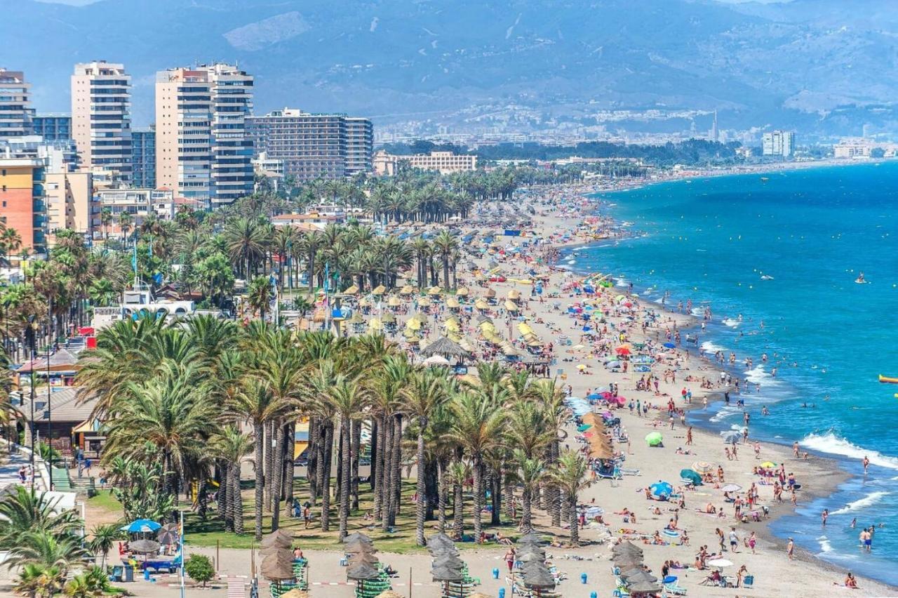 Apartamento Torremolinos - A 600M De La Playa De La Carihuela - Piscina - Parking Gratis - Excelente Conexion Wifi ภายนอก รูปภาพ